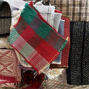 2 POUNDS OF HANDWOVEN PIECES AND REMNANTS
